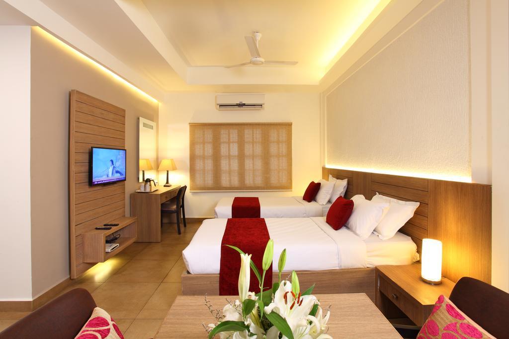 Hotel Luciya Palace Thrissur Ruang foto